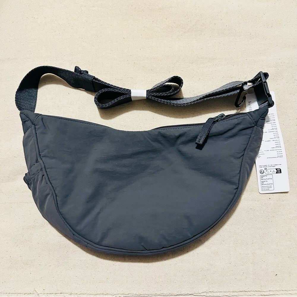 Uniqlo | Bag | Round Mini Shoulder Bag | Dark Gray - Picture 13 of 14